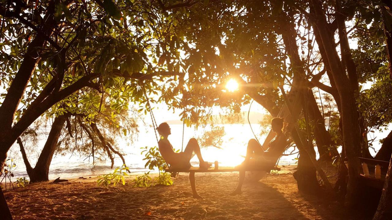 Crusoe Koh Takiev Island Hotel Koh Ta Kiev Luaran gambar
